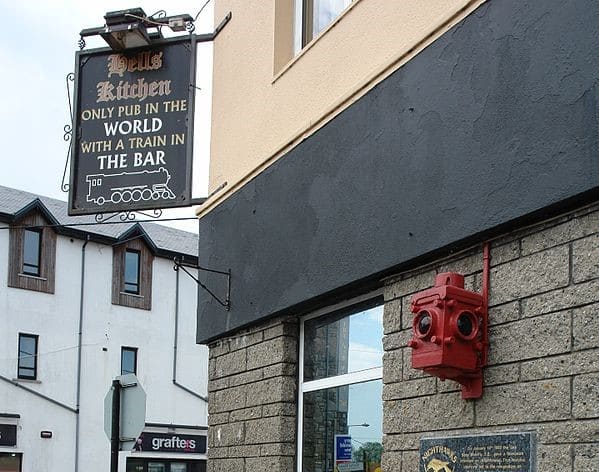 County Roscommon has one pub per 417 people.