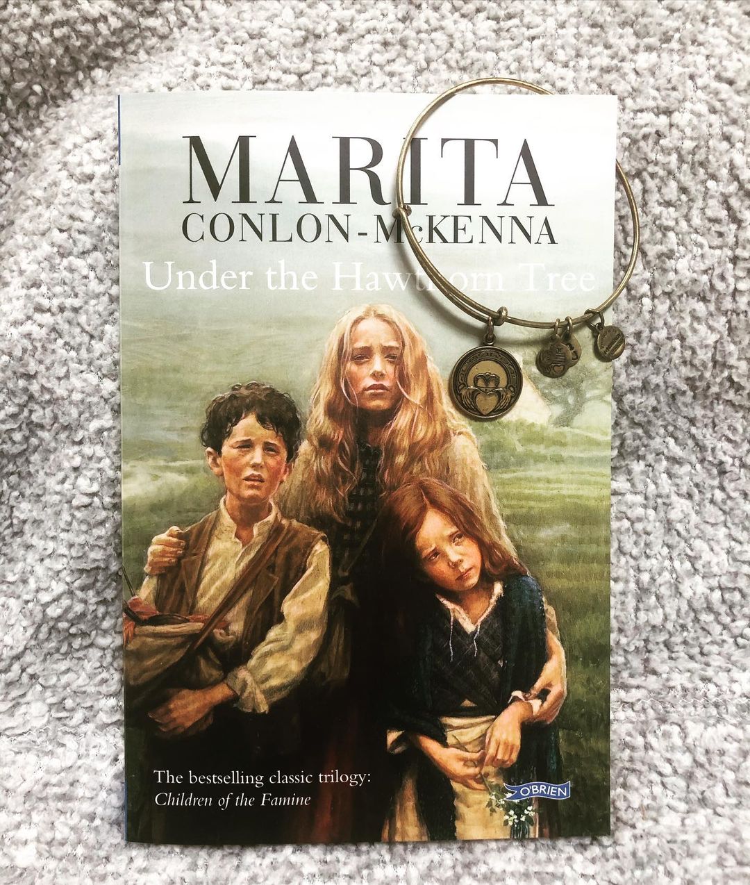 TOP 5 Irish kids stories to read that your kids will LOVE