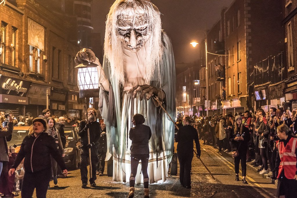 FASCINATING history of Halloween in Ireland: an ANCIENT Irish tradition